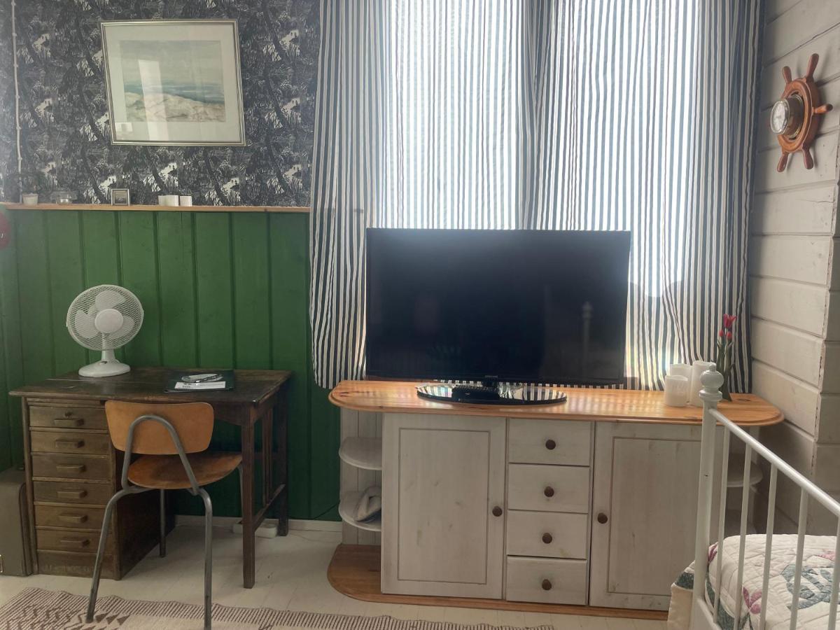 Koulumaeki Pansiyon Karkola Dış mekan fotoğraf
